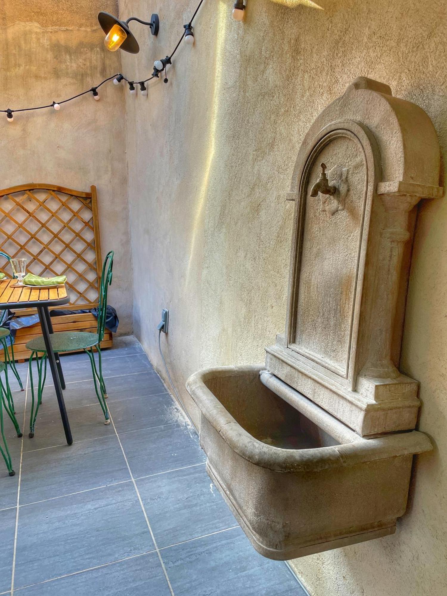 Le Petit Delphia Appartement Apt Buitenkant foto